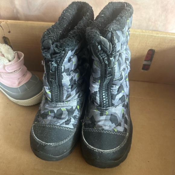 Boots - Picture 1 of 2